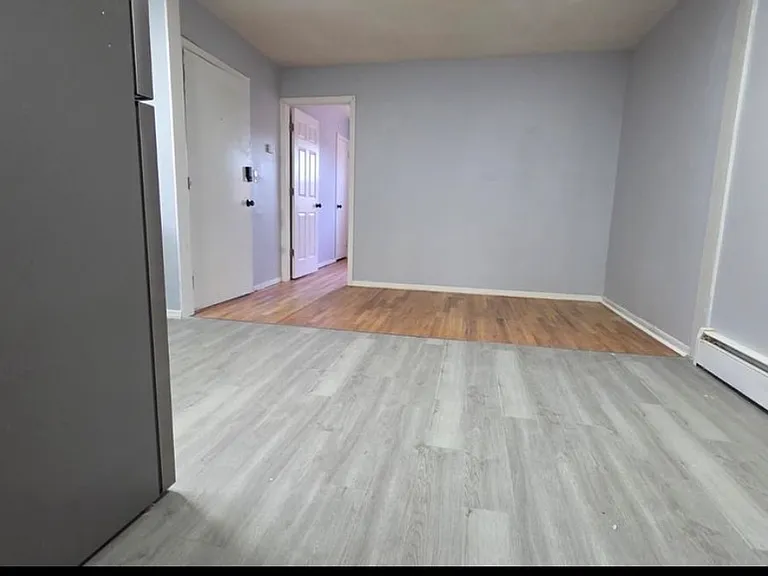 1611 Oliver St #B — Photo 9