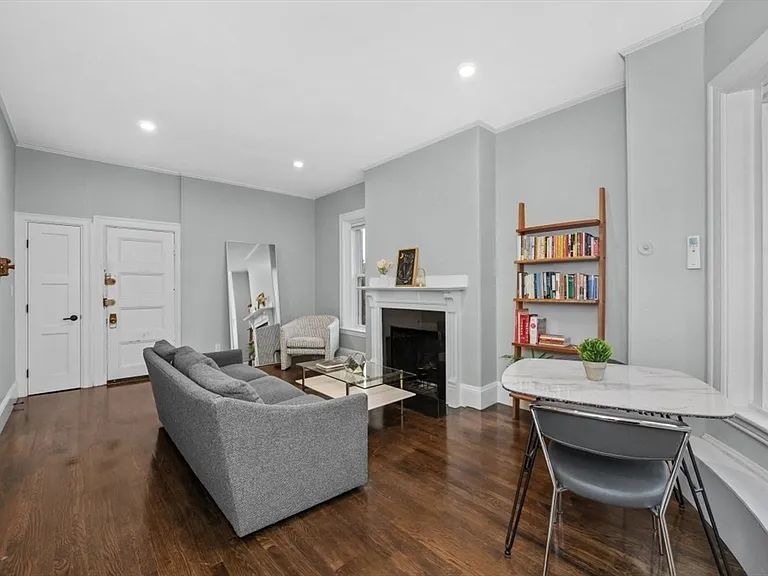 1880 Beacon St #6 — Photo 5