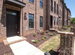 222 Gilead Rd, Huntersville, NC 28078