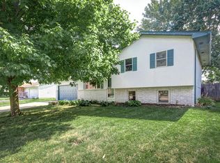 3268 Cameron St, Grove City, OH 43123