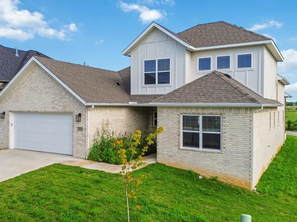 910 Trestle Ln, Centerton, AR 72719