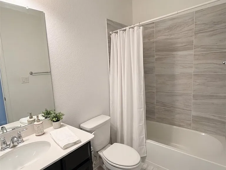 16658 Table Rock Dr — Photo 22