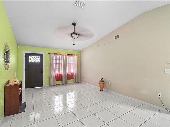 4th image of 4760 NE 28TH TERRACE