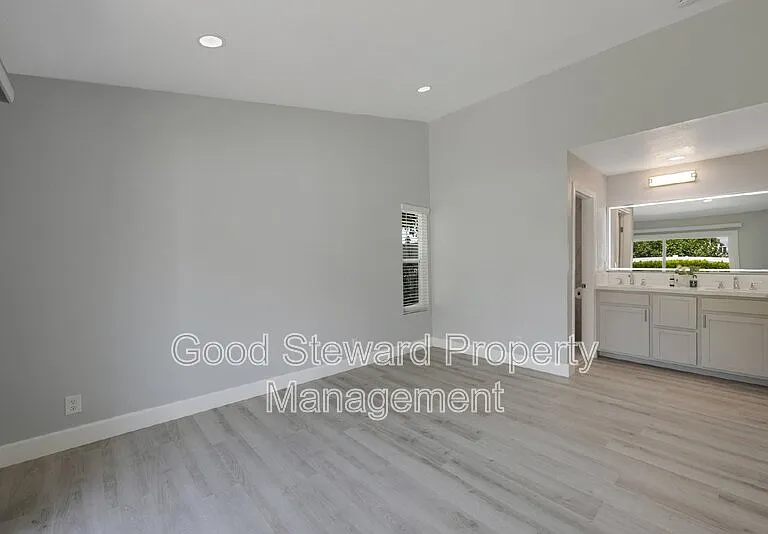 140 S Birchwood St — Photo 29