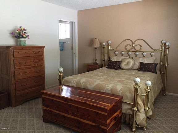 5th image of 4056 E Carmel Cir