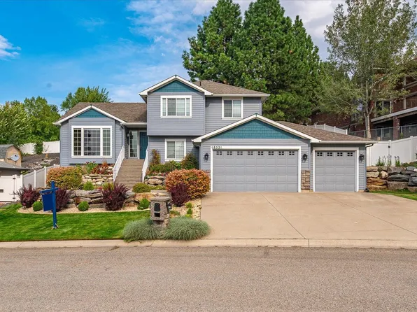 18521 E Hermosa Cir, Otis Orchards, WA 99027