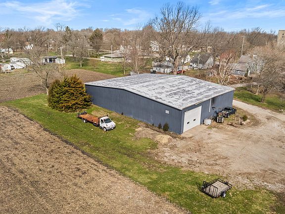 3rd image of 403 E 3rd St #B