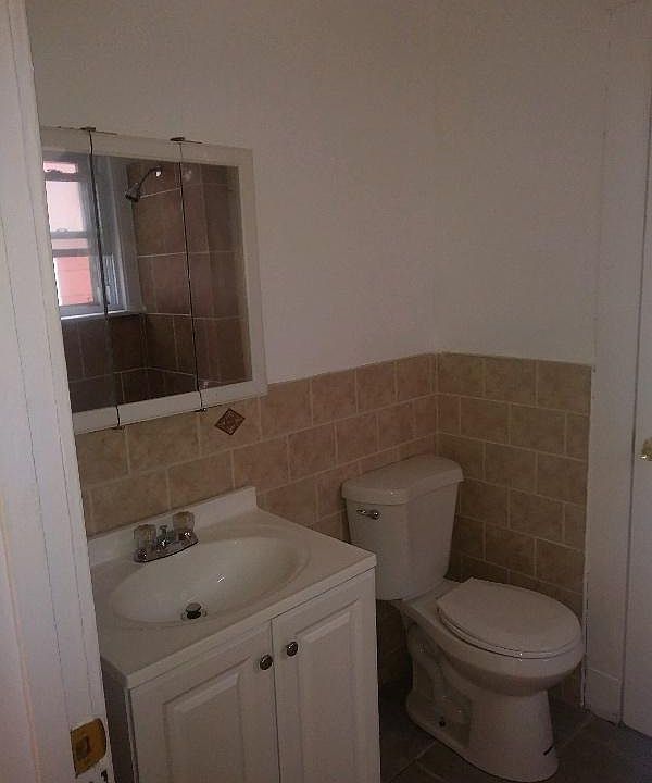 1st image of 8 Hurlburt St #3