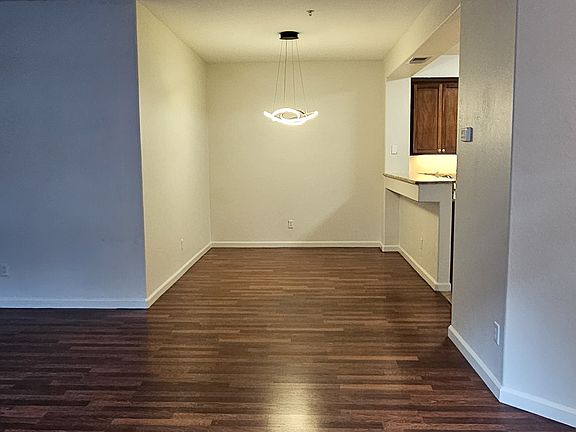 5th image of 2040 Whitetail Ln