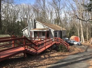 157 Pontoosic Rd, Westfield, MA 01085