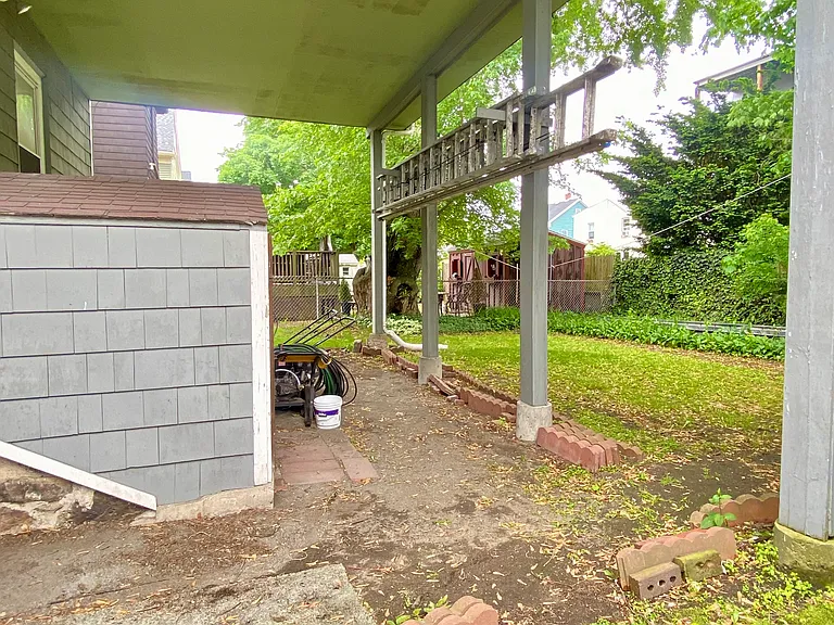 5 Aldie St #1 — Photo 22