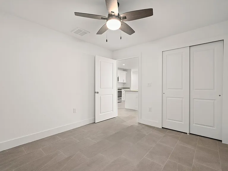 1392 San Cristobal Ave — Photo 17