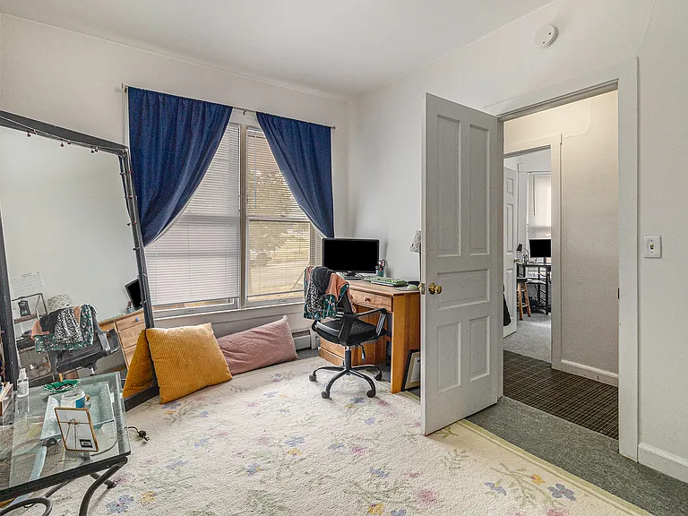 407 N Ashley St #2 — Photo 4