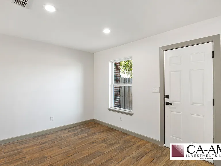 405 N G St #2 — Photo 9