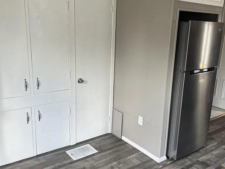 445 N Grant Ave — Photo 4