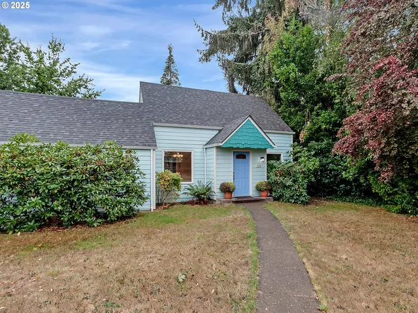 1110 SW 2nd St, McMinnville, OR 97128