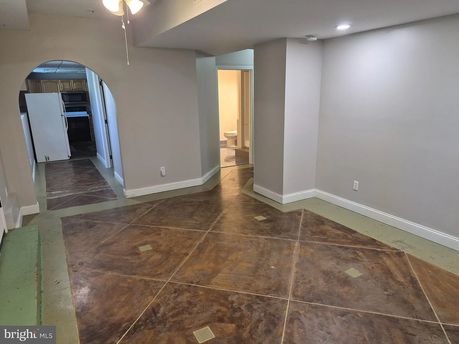2 bed, 1400 sqft, $1,795 — Photo 4