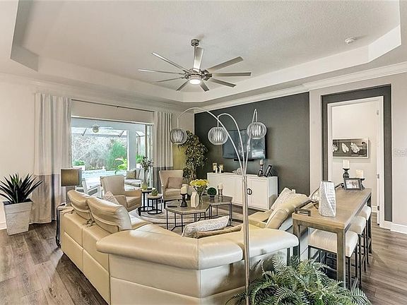 5th image of 12412 Davie Ct