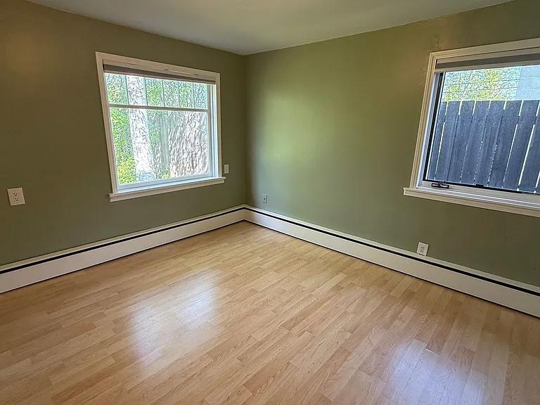 808 W 19th Ave — Photo 19