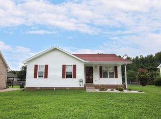 358 Donna Dr, Clarksville, TN 37042