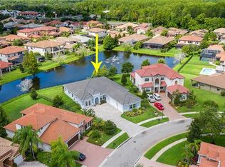2618 Grand Lakeside Dr, Palm Harbor, FL 34684
