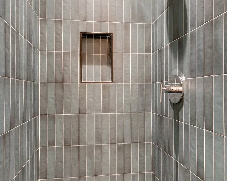862 W Sharpe Ave #4 — Photo 4