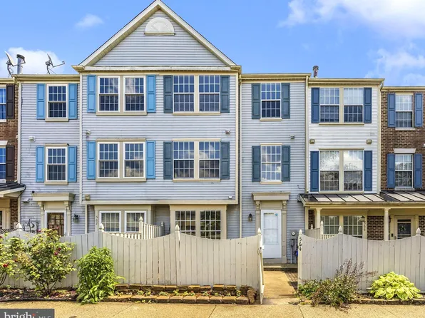 564 Hollyberry Way, Frederick, MD 21703