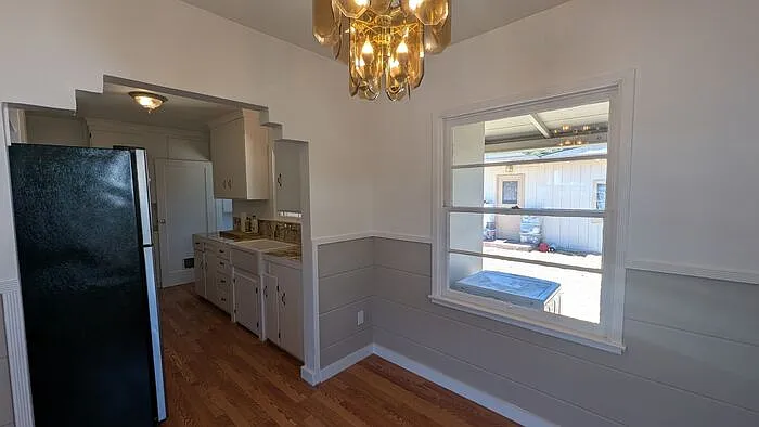 813 Cypress St — Photo 7
