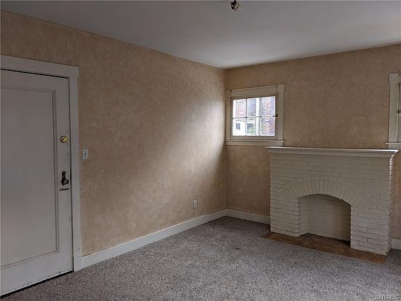 4th image of 3394 Bailey Ave #19