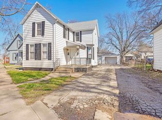 1520 N 8th St, Springfield, IL 62702