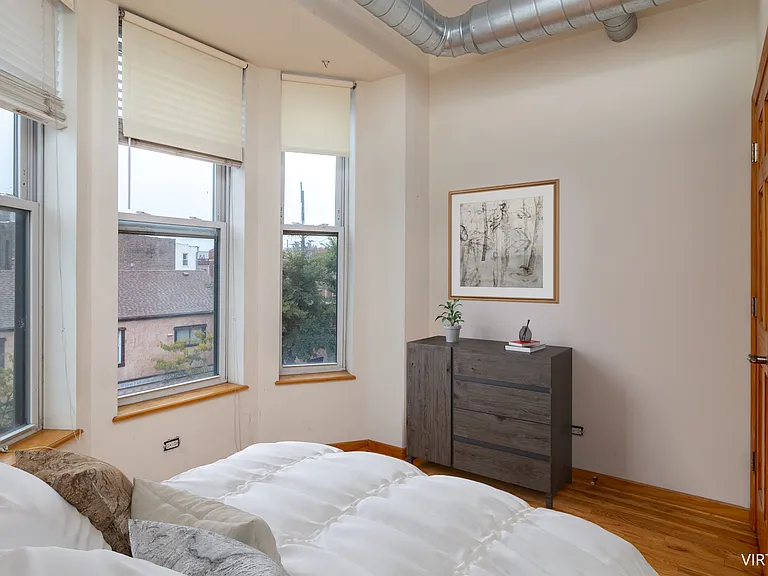 1004 S Loomis St #2 — Photo 17
