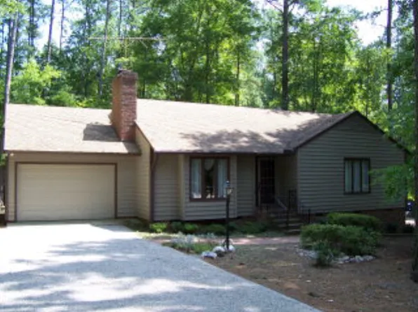 8003 Royal Dr, Sanford, NC 27332