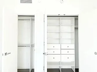 Rented by Gulia Wang, LREB