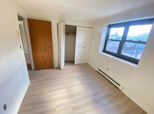 23 Beacon St, Somerville, MA 02143