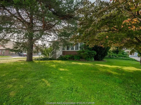 266 Grand Ave W, Chatham Kent, ON N7L 1C1