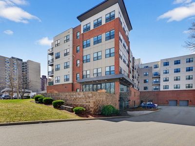 999 Hancock St Unit 402, Quincy, MA, 02169