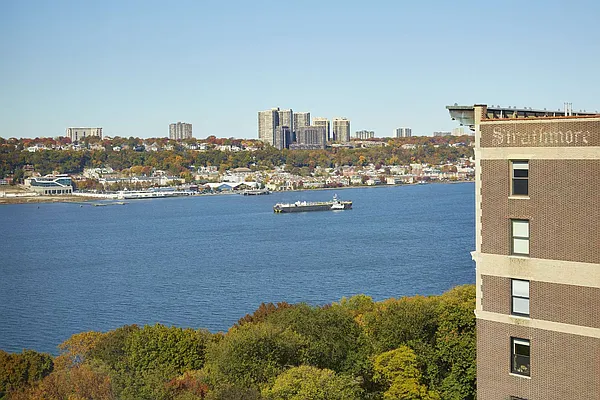 Sold by Brown Harris Stevens | media 6