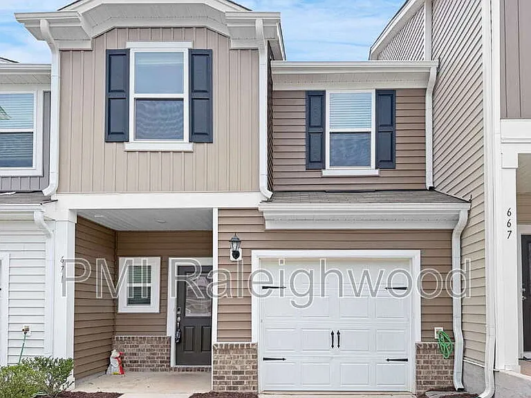 671 Rolling Fields Dr — Photo 1
