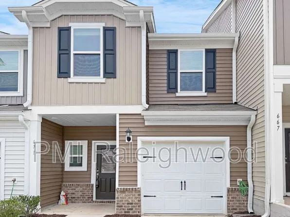 671 Rolling Fields Dr, Graham, NC