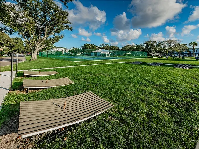 2040 World Parkway Blvd #34 — Photo 38