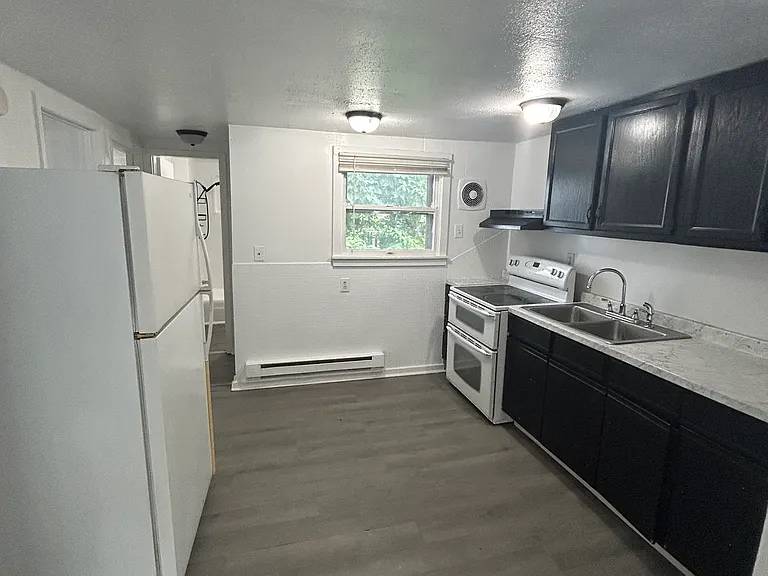 11226 Hall Ave #A — Photo 5