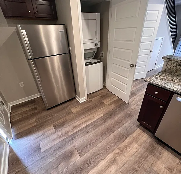 509 N 35th St #9 — Photo 3