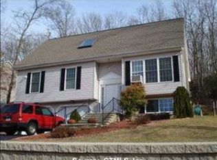 22 Yorkshire Dr, Waterford, CT 06385