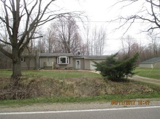 3160 E Shaffer Rd, Midland, MI 48642