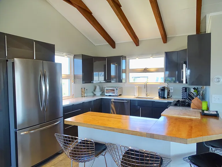 84 Osprey Rd — Photo 4