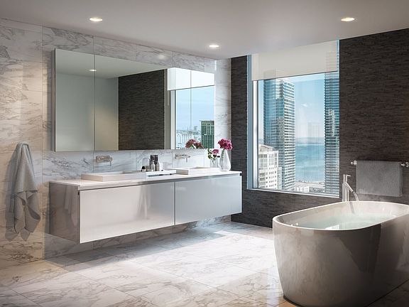 5th image of 33 Tehama St APT 12M