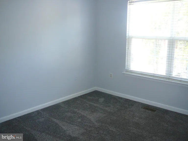 406 Park Cove Dr — Photo 24