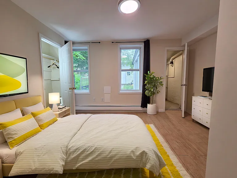 53 Gardner Ave #1 — Photo 6