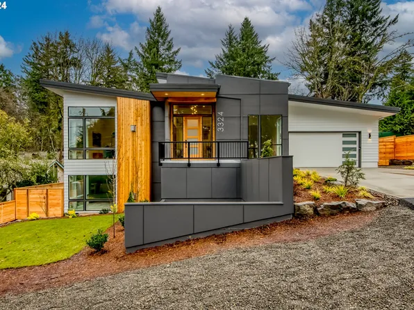 3324 SW Luradel St, Portland, OR 97219