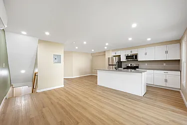 171 Van Horne Street